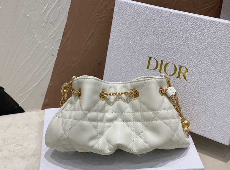 Dior Handbags AAA(Women)-391