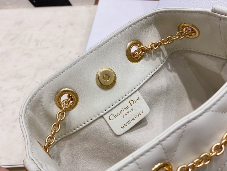Dior Handbags AAA(Women)-391