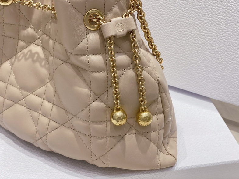 Dior Handbags AAA(Women)-392