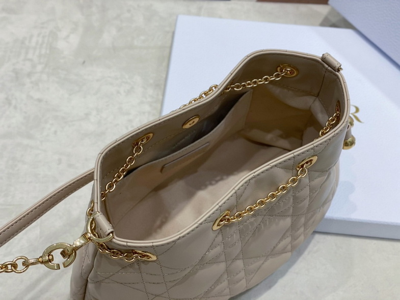 Dior Handbags AAA(Women)-392