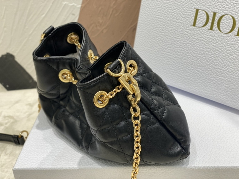 Dior Handbags AAA(Women)-395