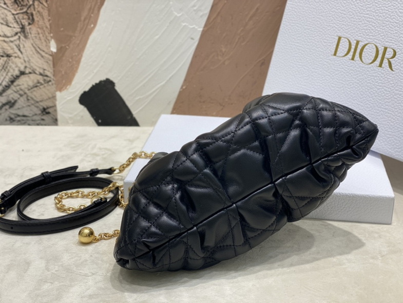 Dior Handbags AAA(Women)-395