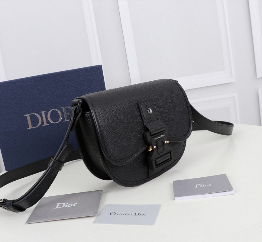 Dior Handbags AAA(Women)-401