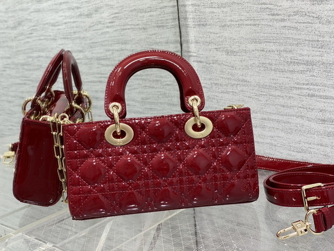 Dior Handbags AAA(Women)-151