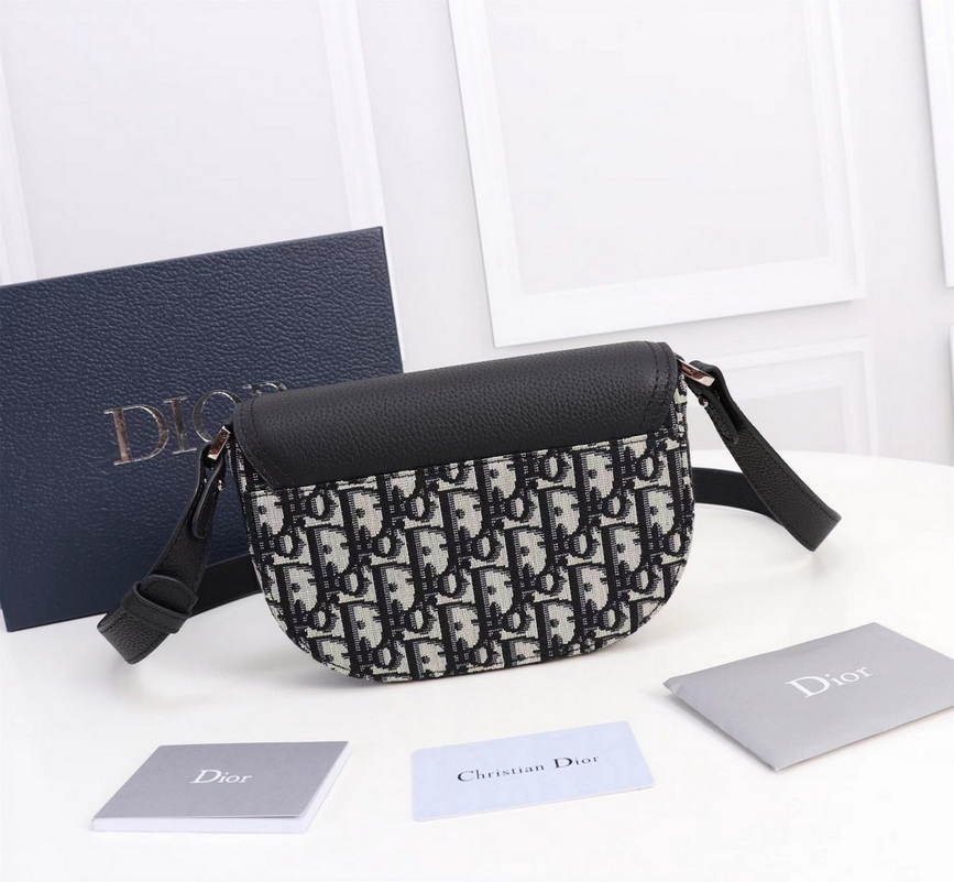 Dior Handbags AAA(Women)-405