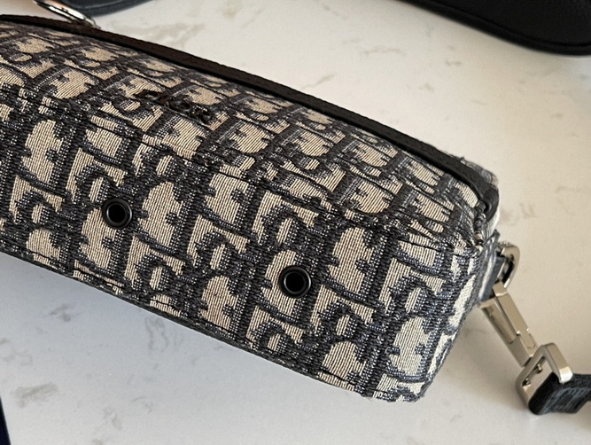 Dior Handbags AAA(Women)-410