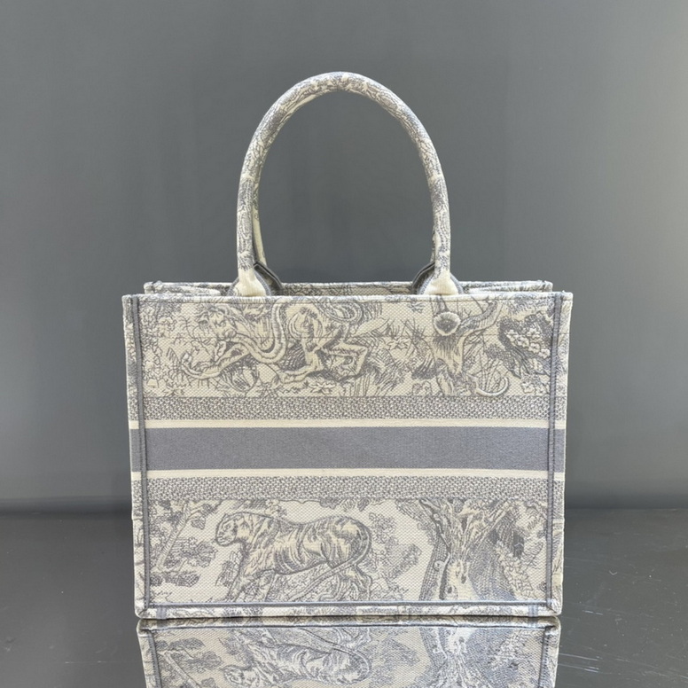 Dior Handbags AAA(Women)-152