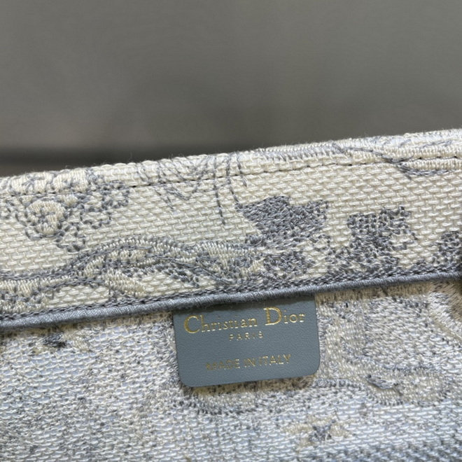 Dior Handbags AAA(Women)-152