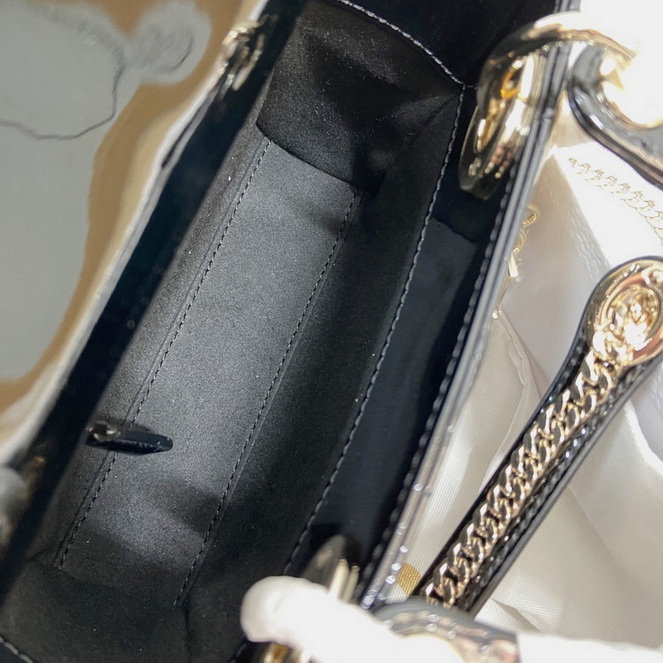 Dior Handbags AAA(Women)-126
