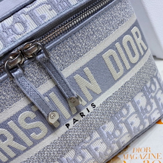 Dior Handbags AAA(Women)-153