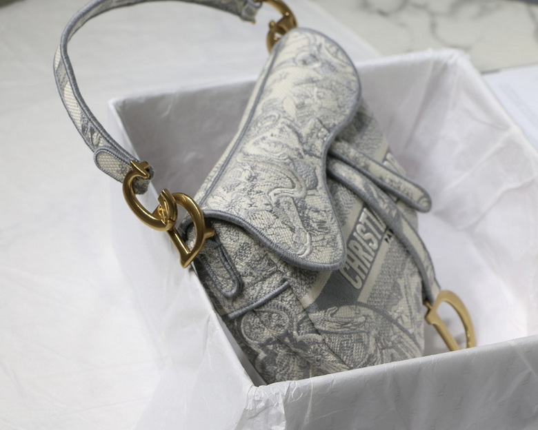 Dior Handbags AAA(Women)-424