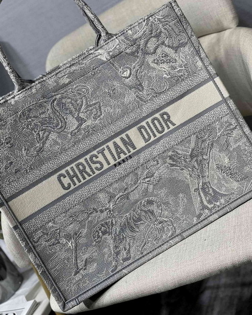 Dior Handbags AAA(Women)-426