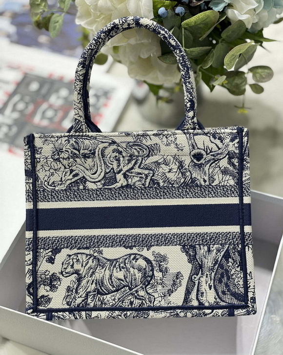 Dior Handbags AAA(Women)-428