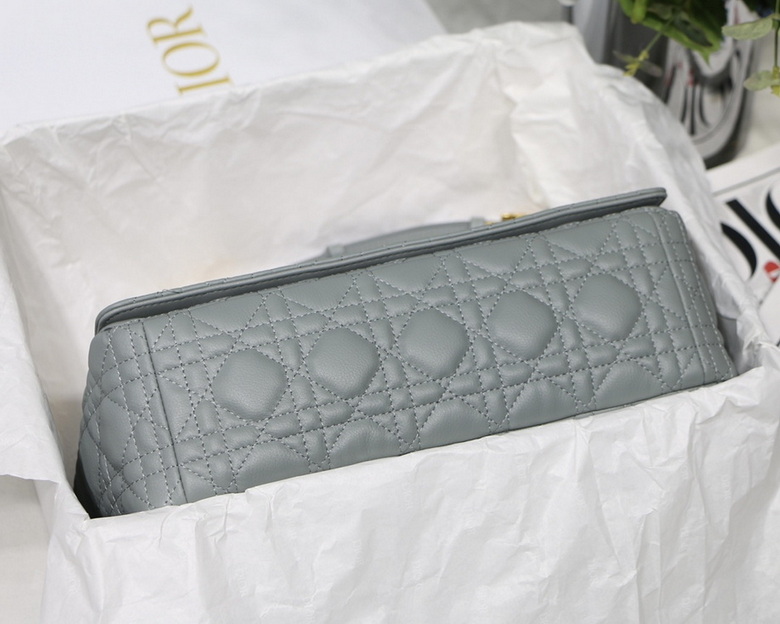 Dior Handbags AAA(Women)-441