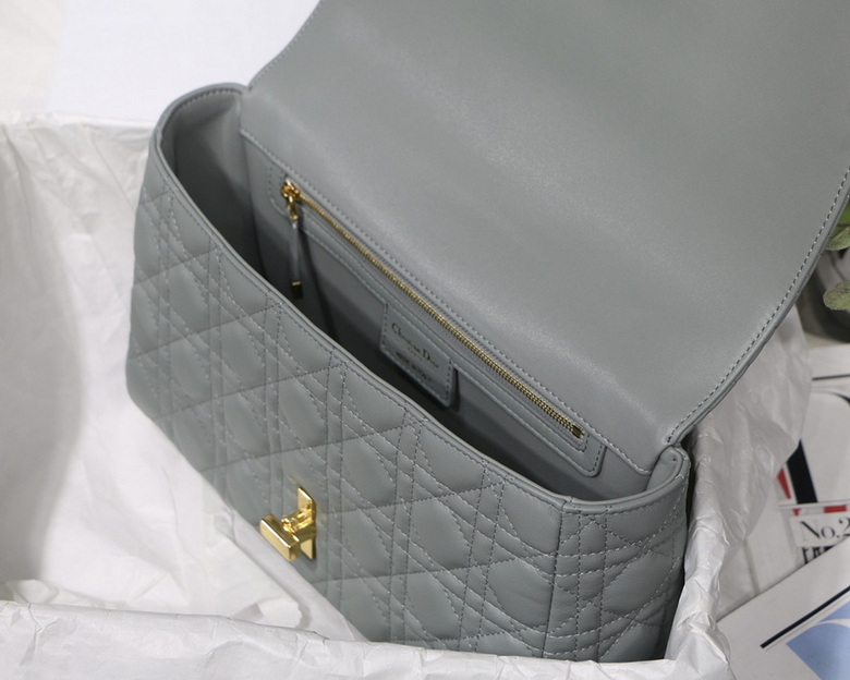 Dior Handbags AAA(Women)-441