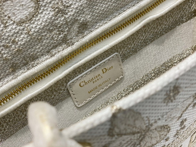 Dior Handbags AAA(Women)-442