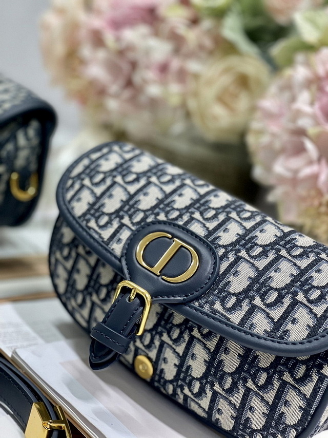 Dior Handbags AAA(Women)-450