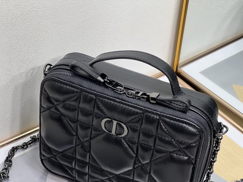 Dior Handbags AAA(Women)-156