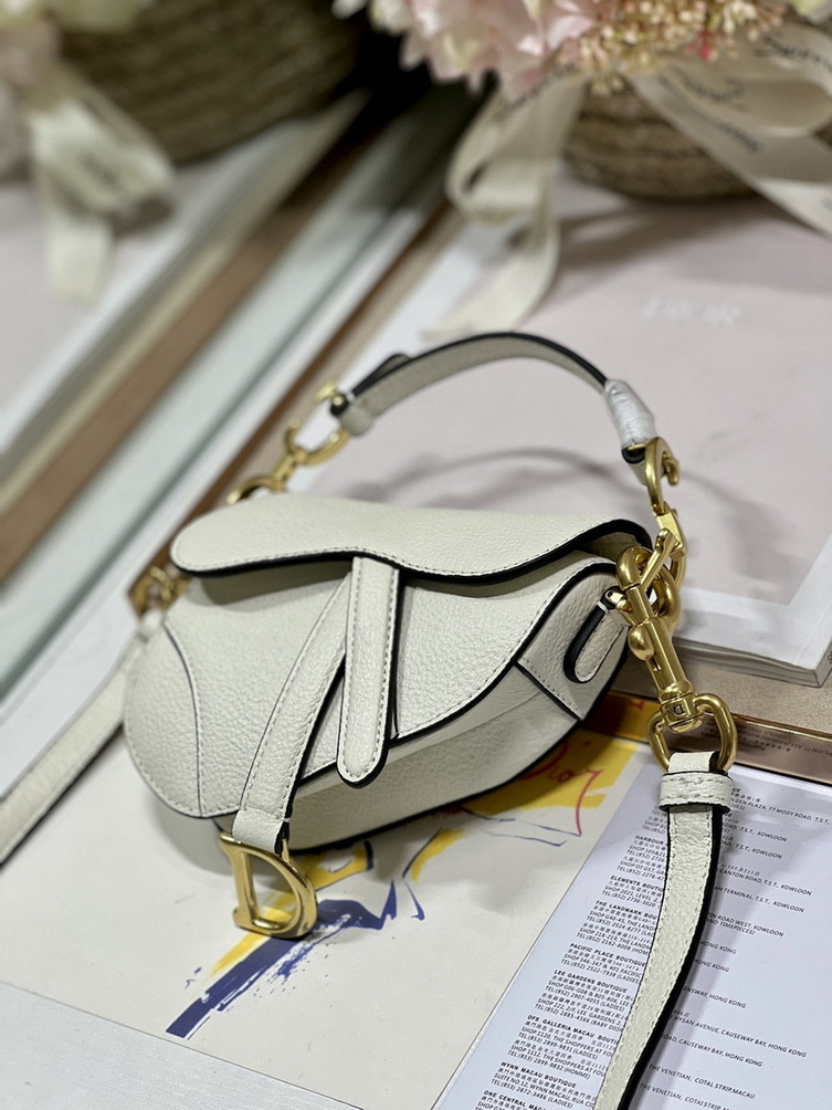 Dior Handbags AAA(Women)-459