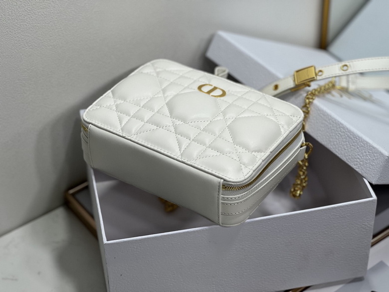 Dior Handbags AAA(Women)-157