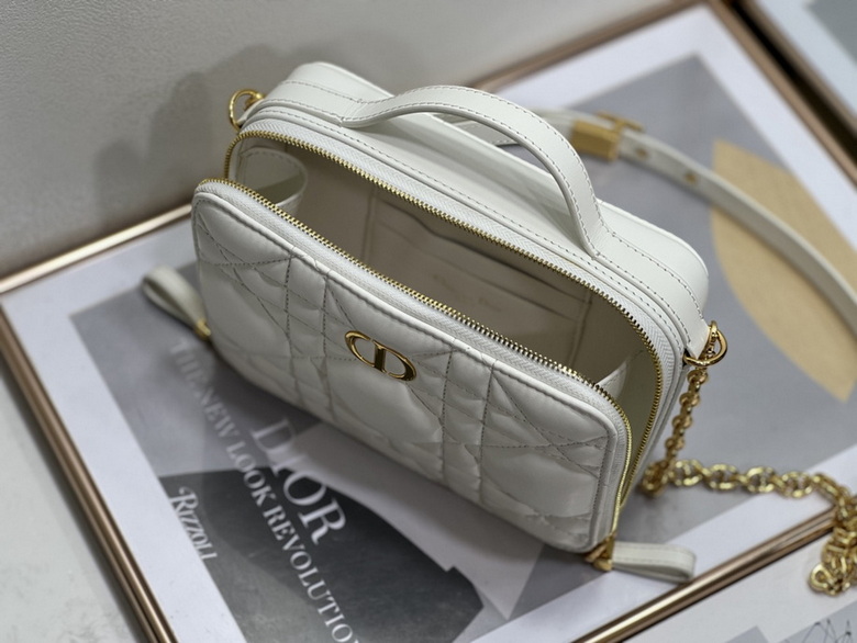 Dior Handbags AAA(Women)-157