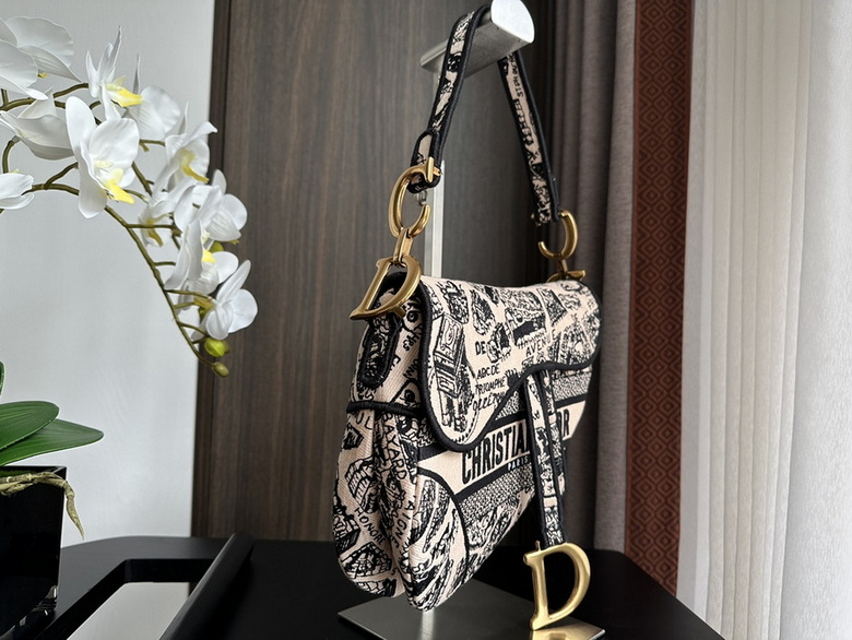Dior Handbags AAA(Women)-464
