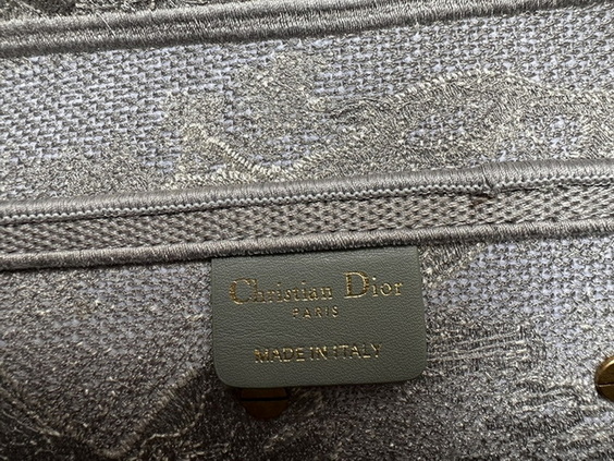 Dior Handbags AAA(Women)-466