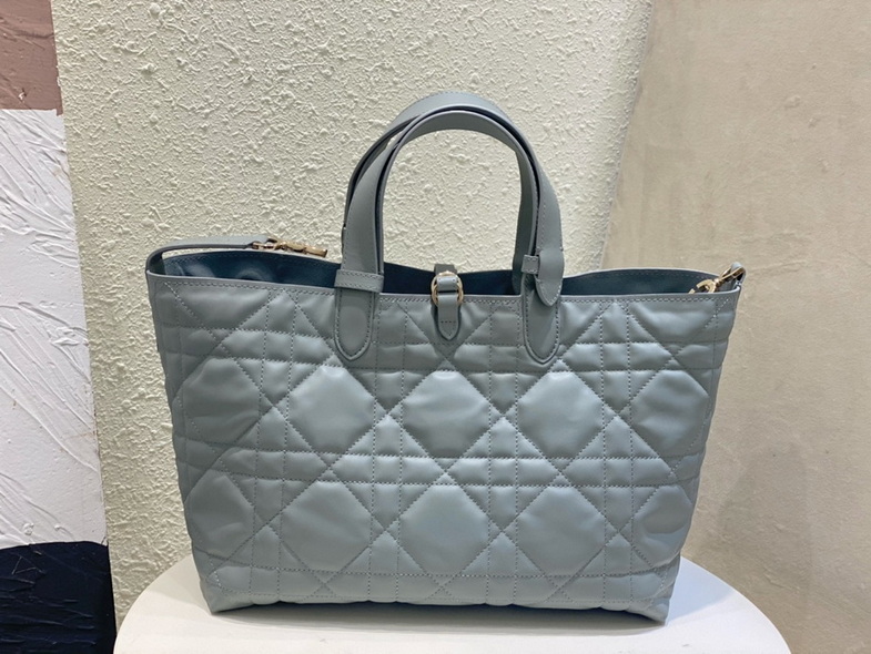 Dior Handbags AAA(Women)-471