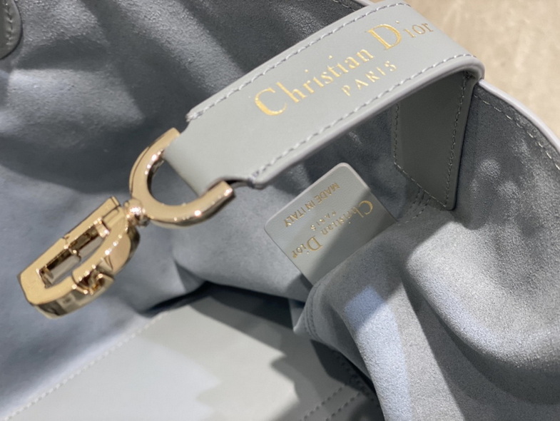 Dior Handbags AAA(Women)-471