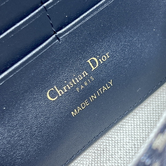 Dior Handbags AAA(Women)-165