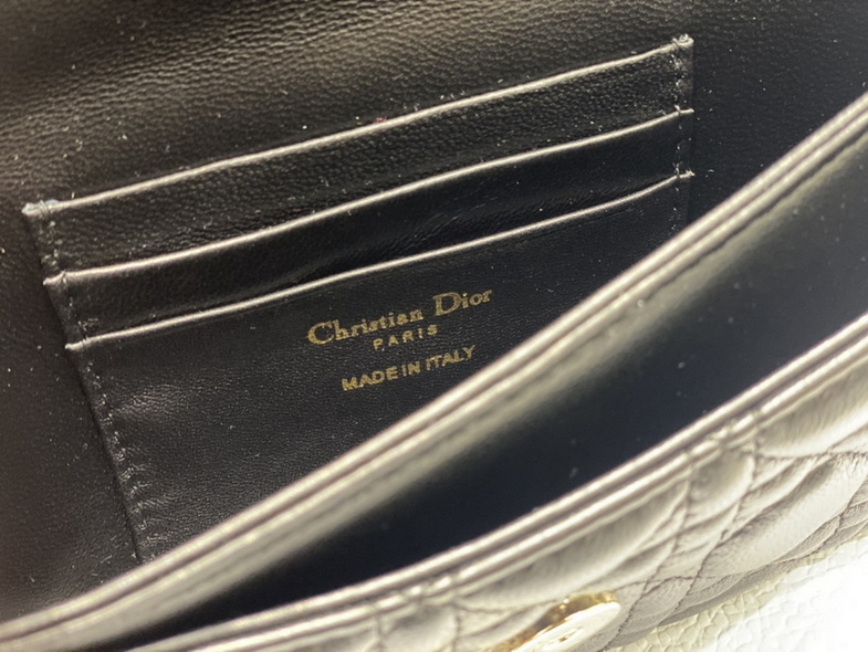 Dior Handbags AAA(Women)-187