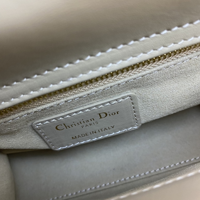 Dior Handbags AAA(Women)-191
