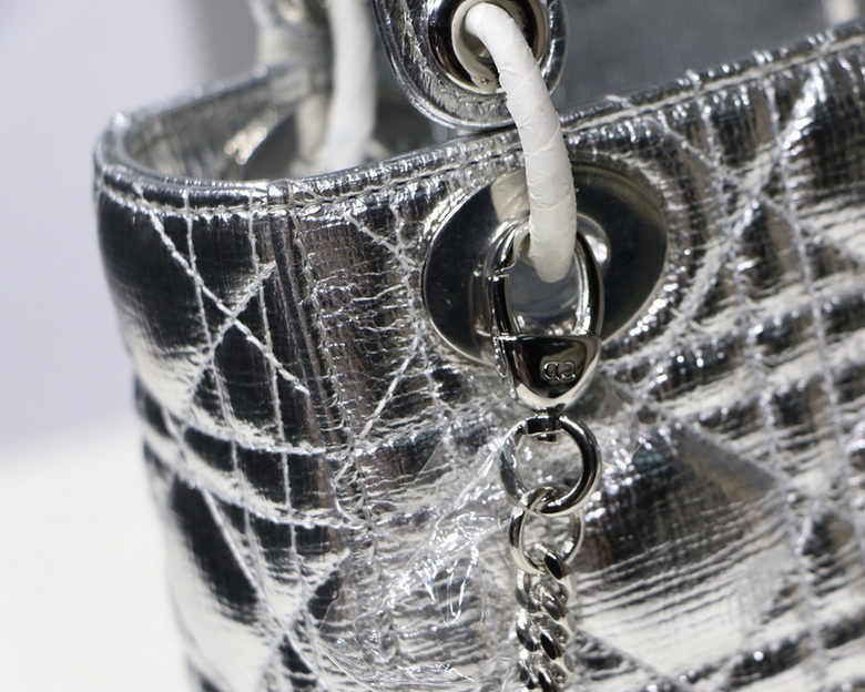 Dior Handbags AAA(Women)-200