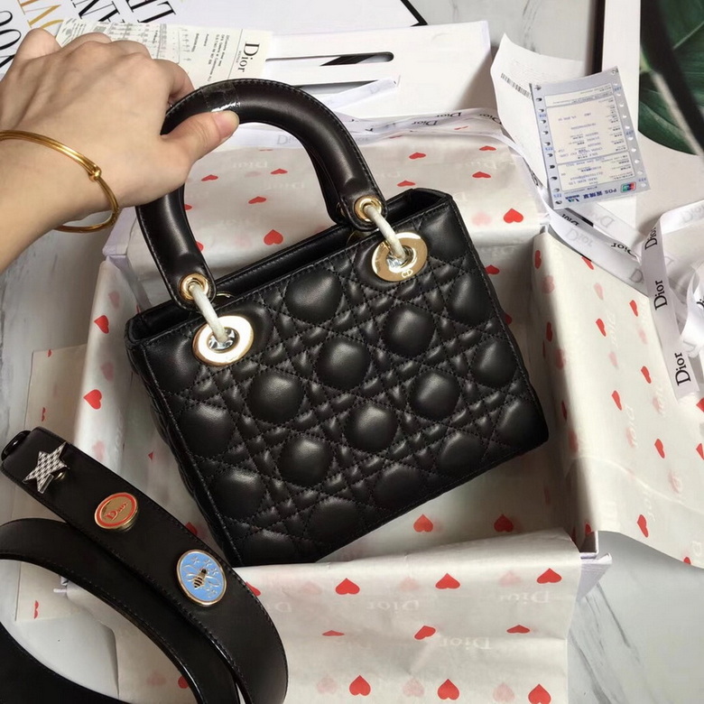 Dior Handbags AAA(Women)-207