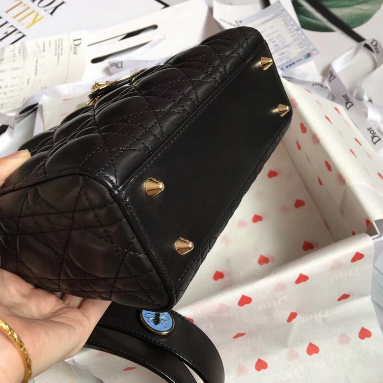 Dior Handbags AAA(Women)-207