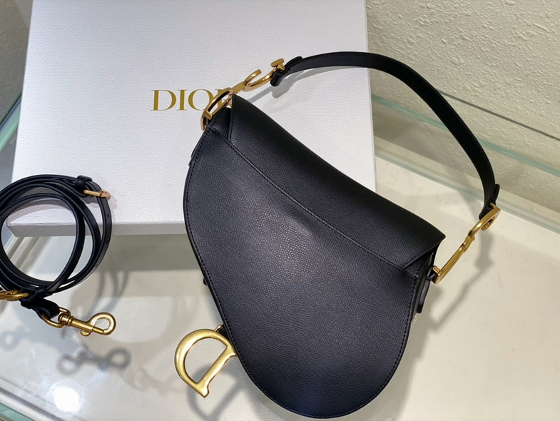 Dior Handbags AAA(Women)-211
