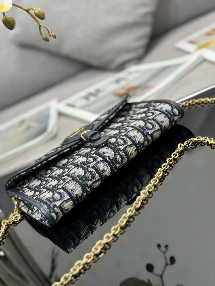 Dior Handbags AAA(Women)-215