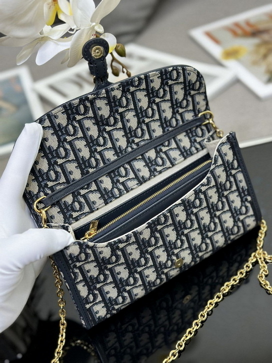 Dior Handbags AAA(Women)-215