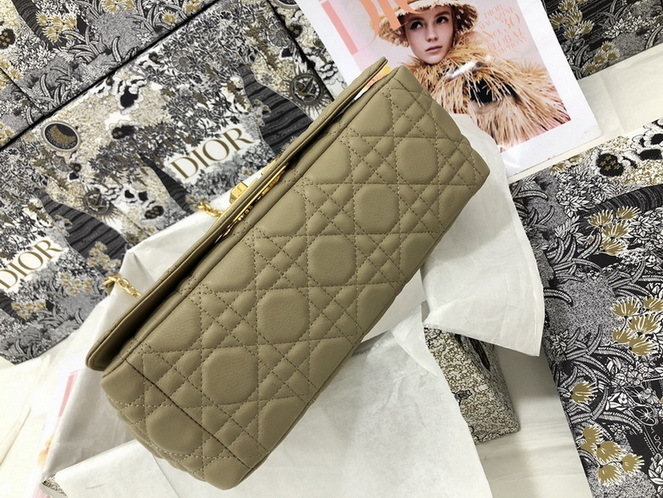 Dior Handbags AAA(Women)-216