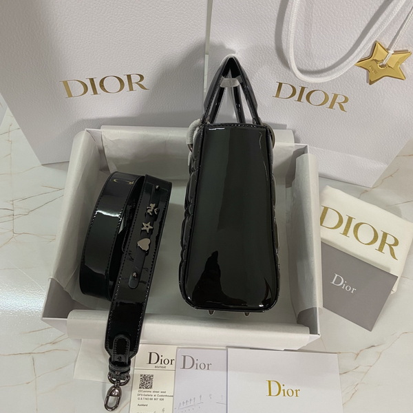 Dior Handbags AAA(Women)-476