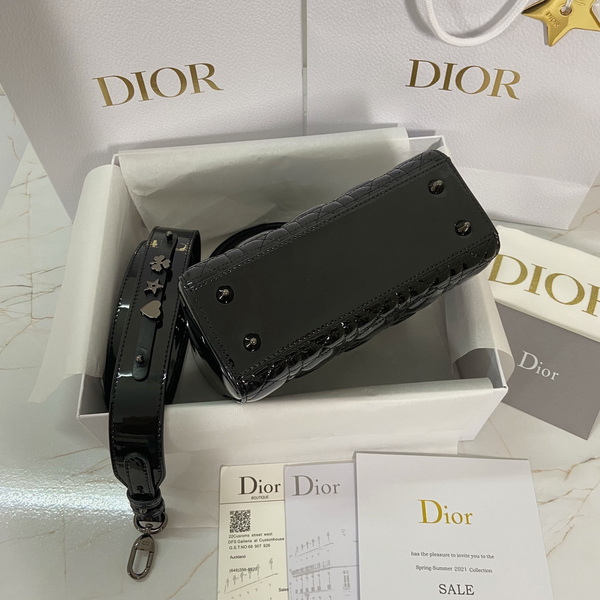 Dior Handbags AAA(Women)-476