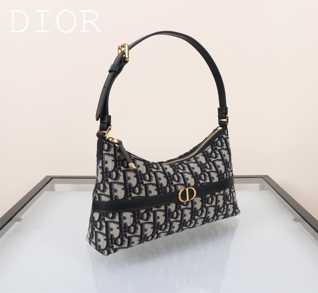Dior Handbags AAA(Women)-478