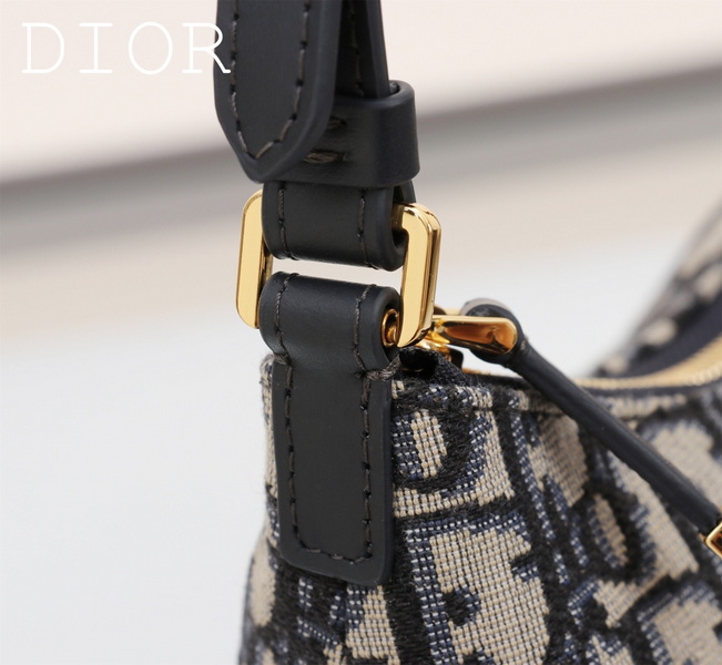 Dior Handbags AAA(Women)-478