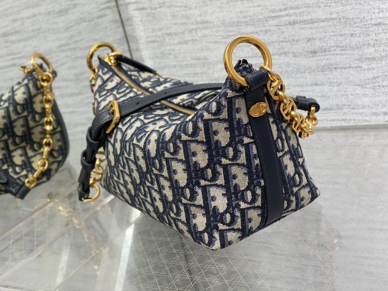 Dior Handbags AAA(Women)-492