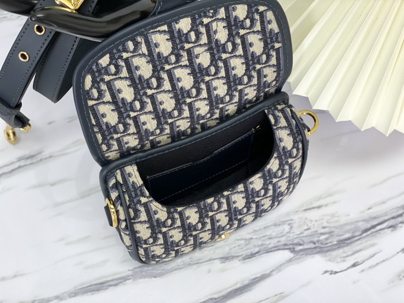 Dior Handbags AAA(Women)-494