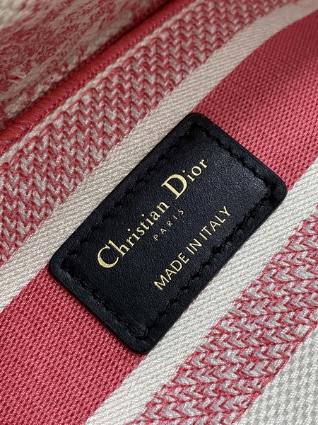Dior Handbags AAA(Women)-502