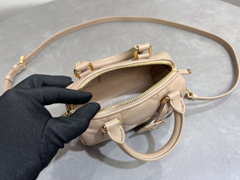 Dior Handbags AAA(Women)-511