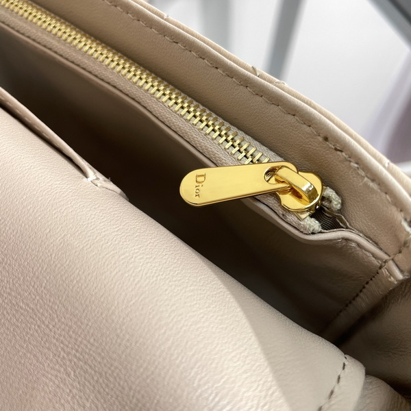 Dior Handbags AAA(Women)-514
