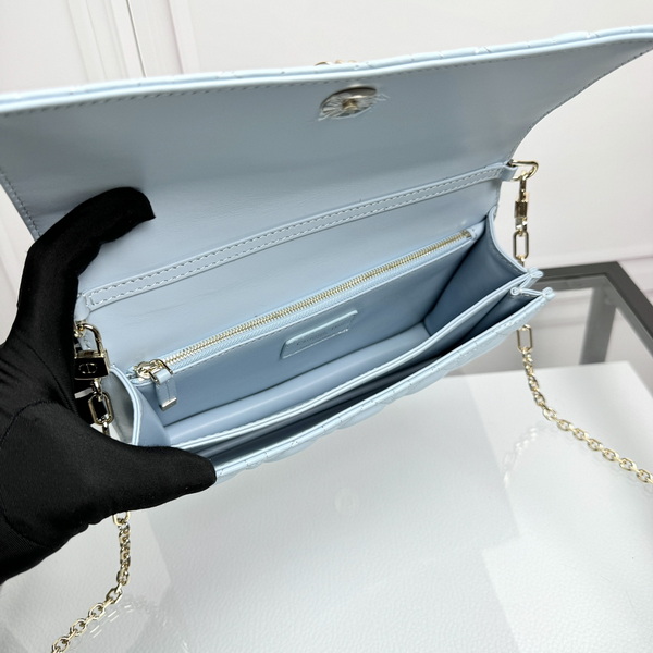 Dior Handbags AAA(Women)-518