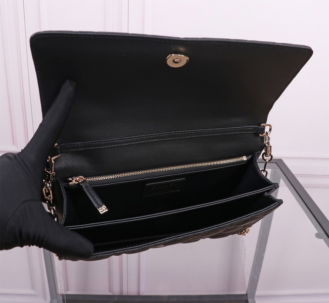 Dior Handbags AAA(Women)-523